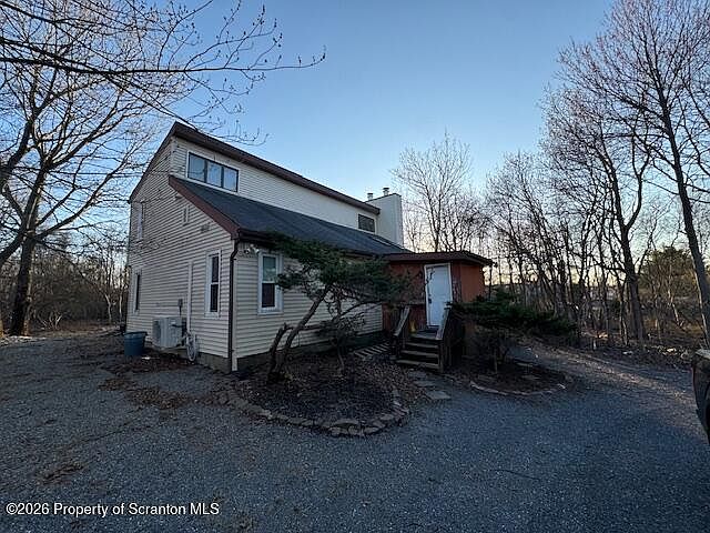 1st image of 185 Lookout Dr