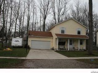 714 Stark St, Sheffield lake, OH 44054