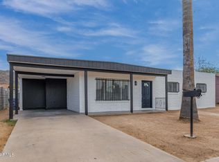 1129 E Winston Dr, Phoenix, AZ 85042