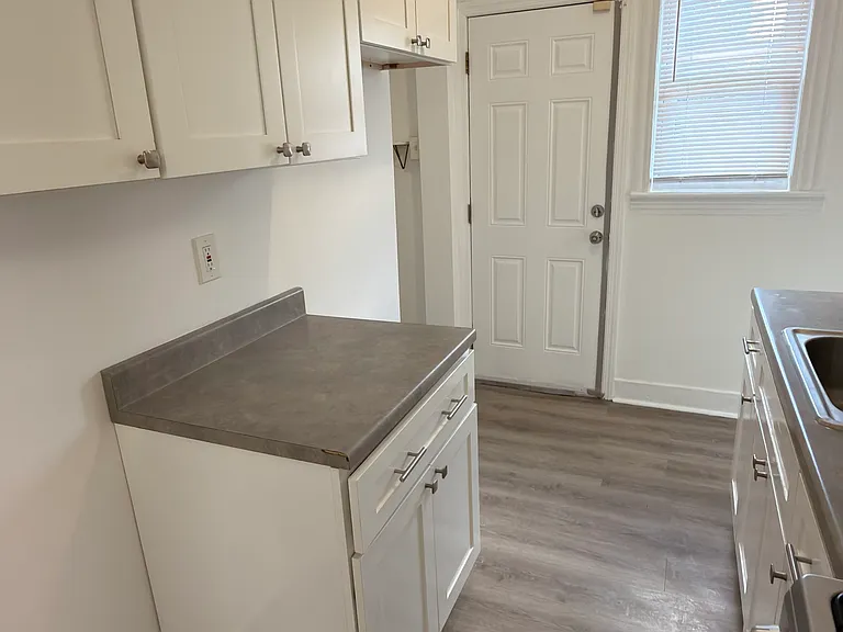 354 Summer St #1 — Photo 8