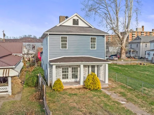 3025 Carter Ave, Ashland, KY 41101