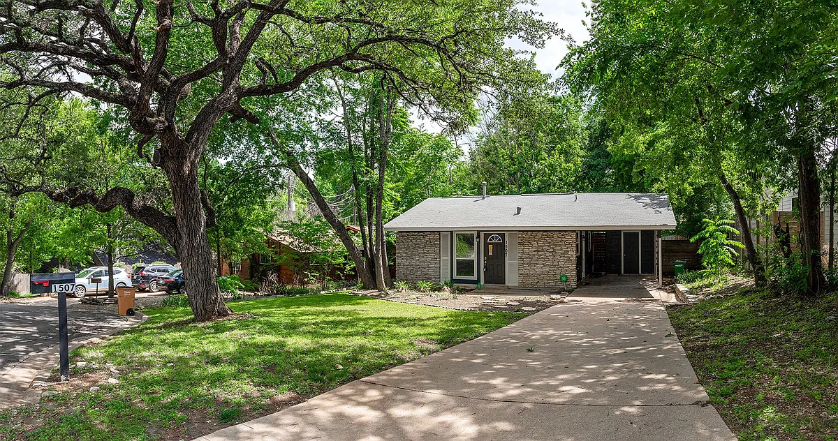Building Photo - 1507 Grayford Dr