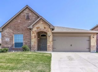 6612 Chalk River Dr, Fort Worth, TX 76179