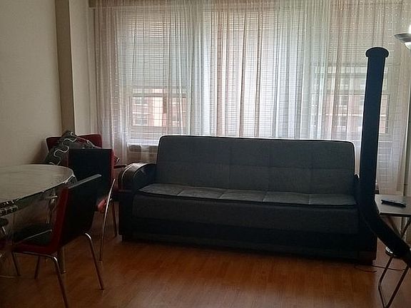 2nd image of 2940 W 5th St APT 10G