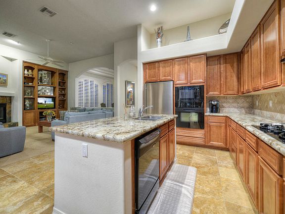 4th image of 11454 E Beck Ln