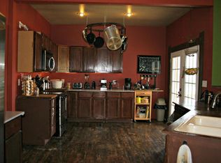 413 E Church St, Graham, MO 64455