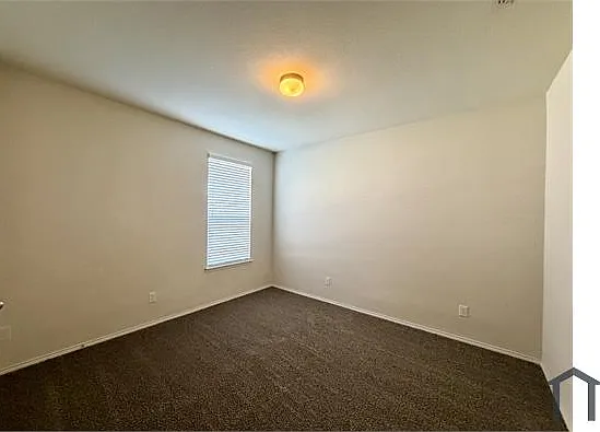 705 Jonius Creek Dr — Photo 10