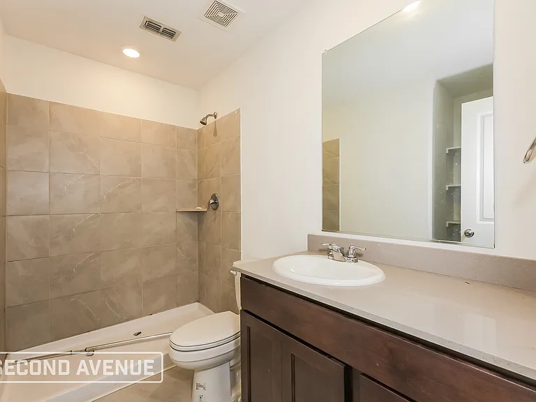8738 Texas Risinger Dr — Photo 13