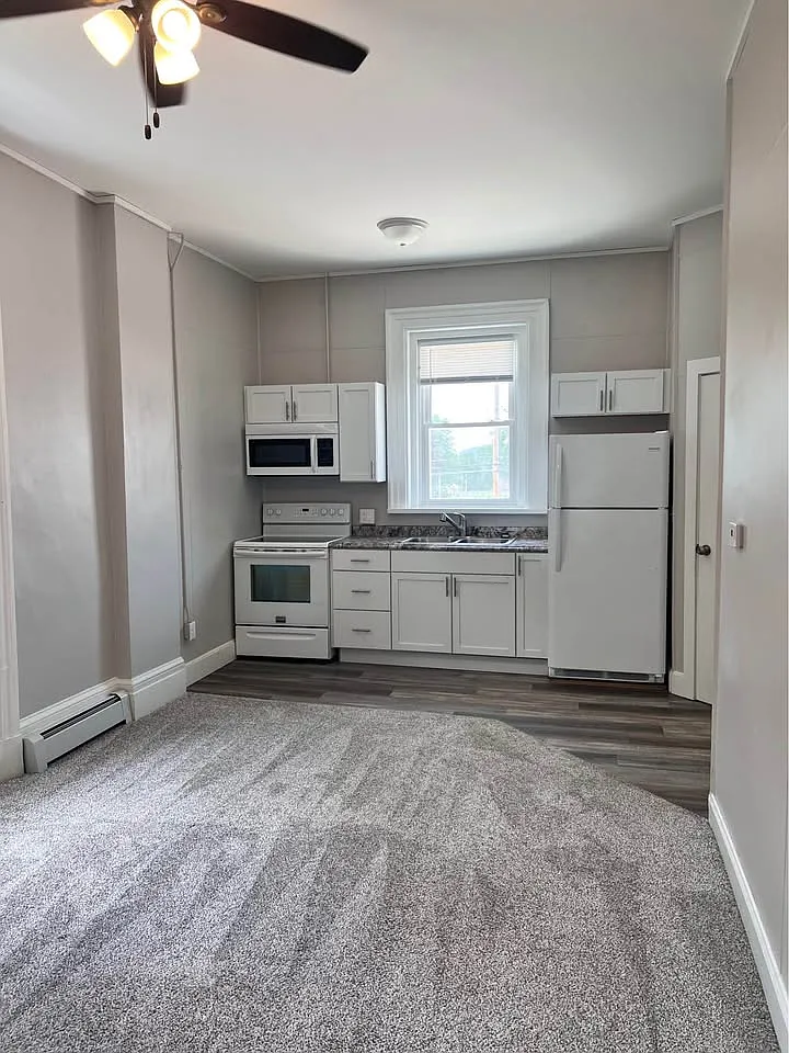 215 S Wacouta Ave. PDC - 4 — Photo 1