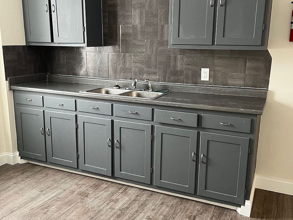 1st image of 359 W Portage Ave #22