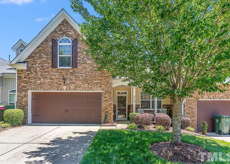 1st image of 213 Meadow Beauty Dr