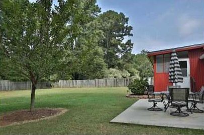 3rd image of 2857 Spanish Oak Dr