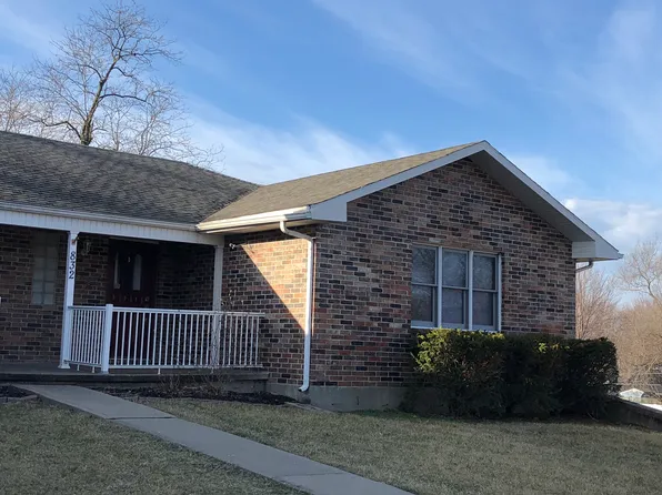 832 La Grand Dr, Sedalia, MO 65301