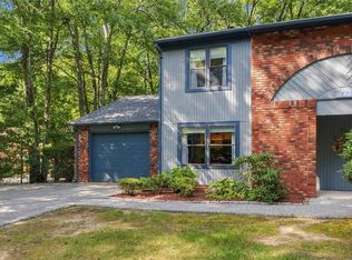 22 Pheasant Run #A, Smithfield, RI 02917