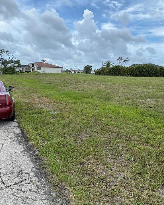 2nd image of 3046 NW 41st Pl