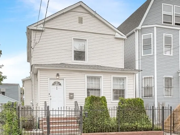 64 Norwood St, Newark City, NJ 07106