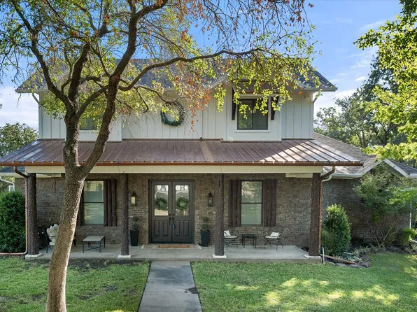 6100 Timberwolfe Ln, Fort Worth, TX 76135