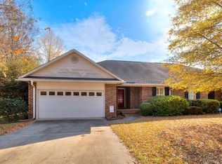 3663 Beacon Dr, Sumter, SC 29154