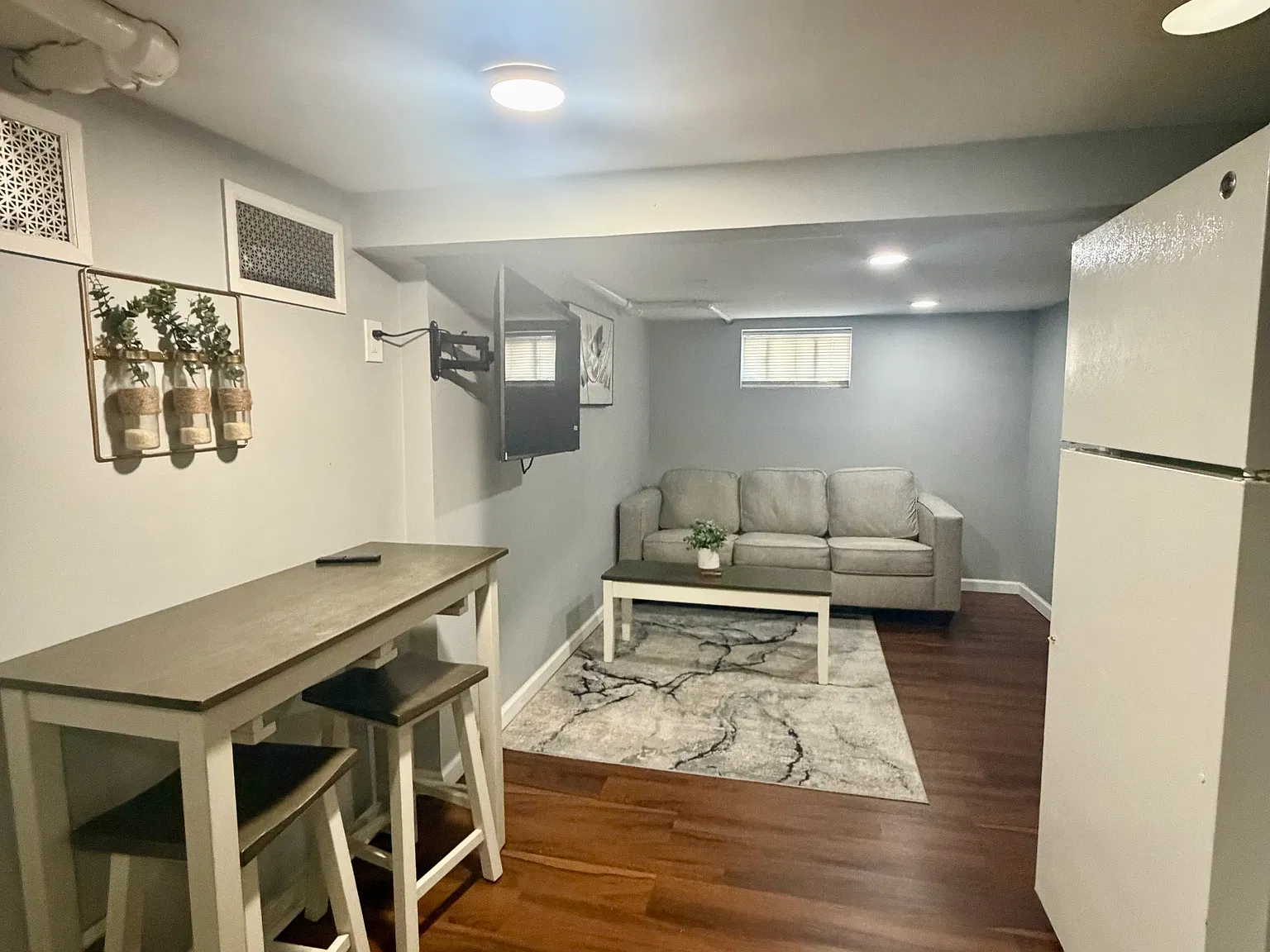 Studio, 1.5 bath, 500 sqft, $1,650 — Photo 2