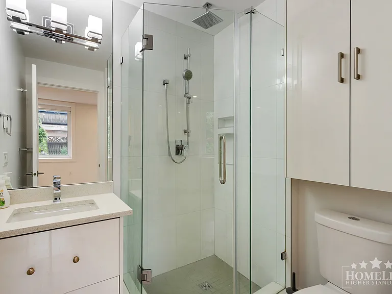 6627 Inverness St #6623 — Photo 9