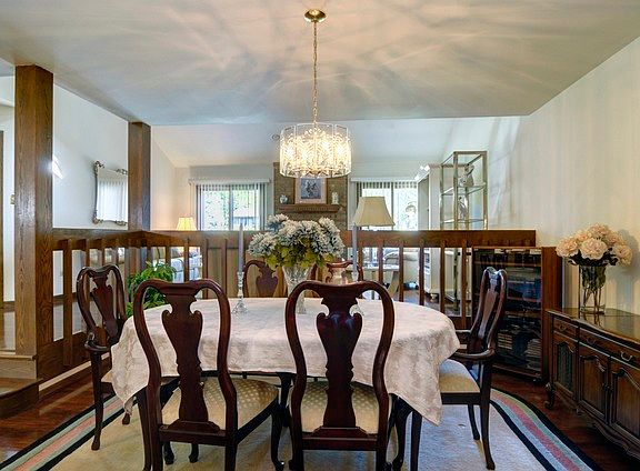 5th image of 1647 Old Oak Pl