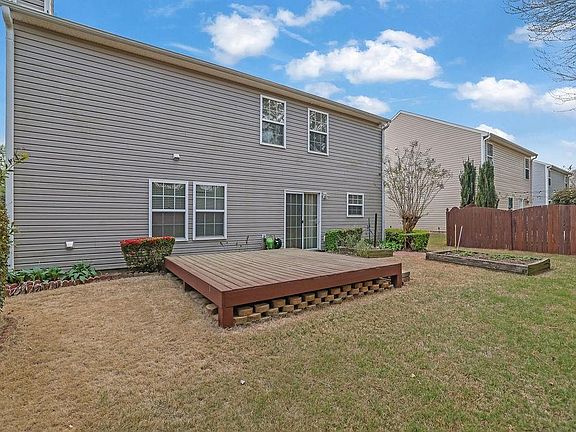 5th image of 3160 Centerglen Ln