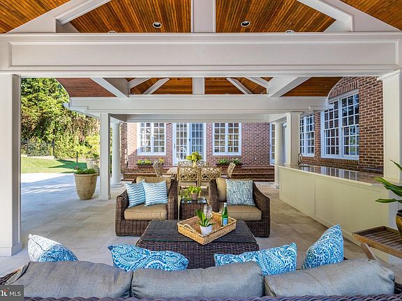 5th image of 1106 Mill Rdg