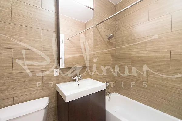 Rented by Platinum Properties | media 16