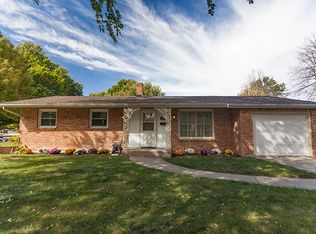 1921 Beckett Pl, Rockford, IL 61108