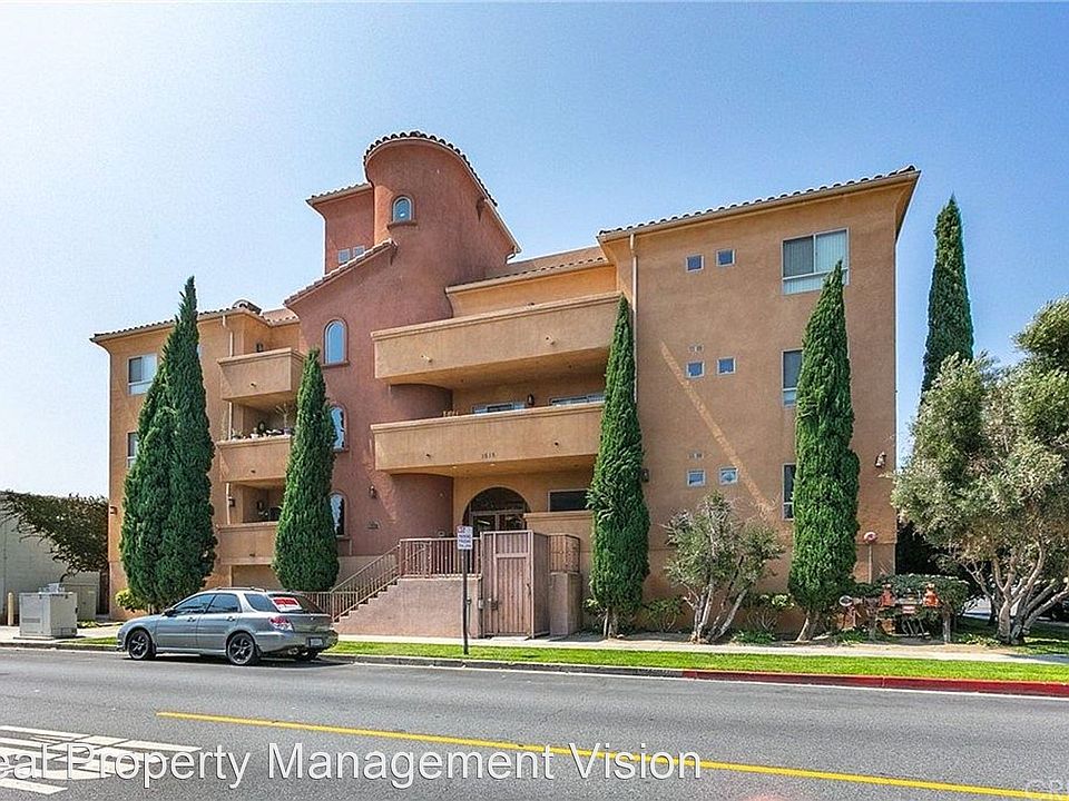 1st image of 1515 Grismer Ave APT 304