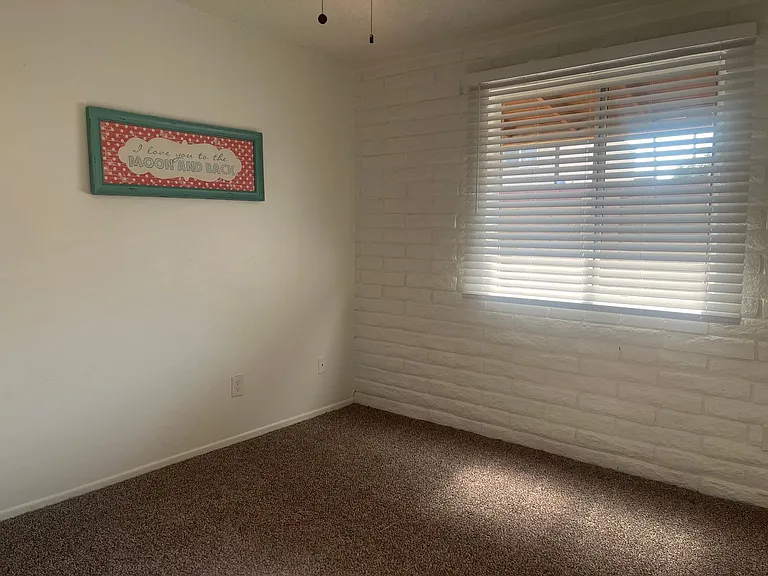 6741 N 45th Ave — Photo 14