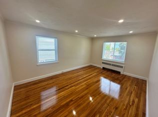 5 Bishop Rd APT 3, Quincy, MA 02170