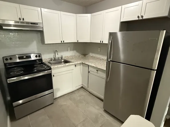 78 Homeside Ave, West Haven, CT