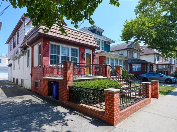 2051 East 21st Street image 1 of 39