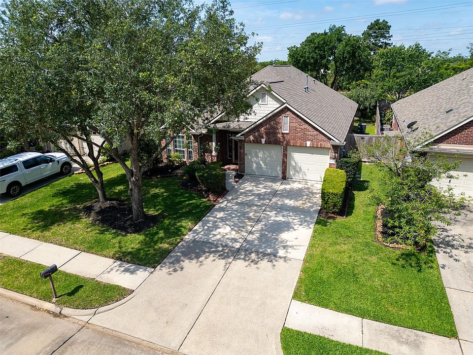 1st image of 10619 Crownsedge Dr