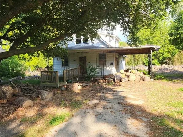 220 N 5th St, Hampton, VA 23664