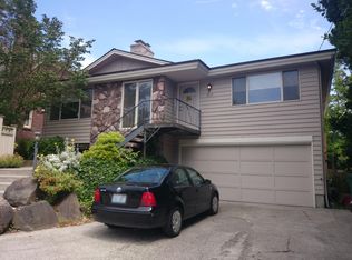 7010 32nd Ave NW, Seattle, WA 98117