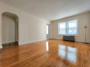 4241 155th St #3, Flushing, NY 11355