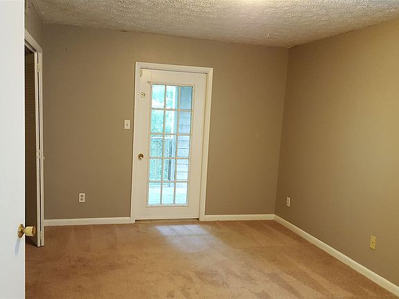 4th image of 3005 Marble Hill Blvd