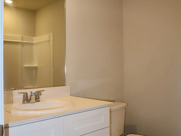 5552 Rollins Dr — Photo 12