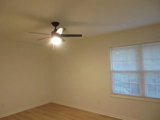 5450 Brookview Dr — Photo 47