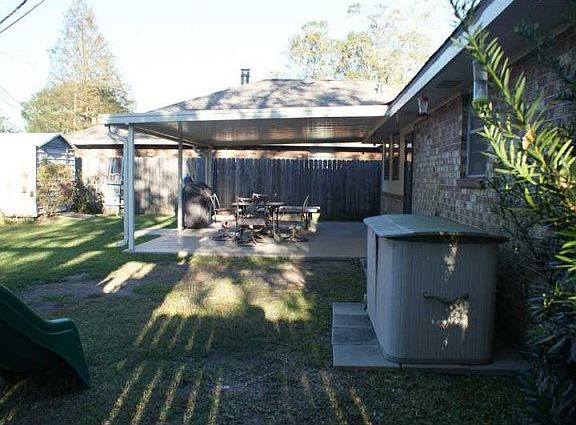 2nd image of 12 Bronco Ln