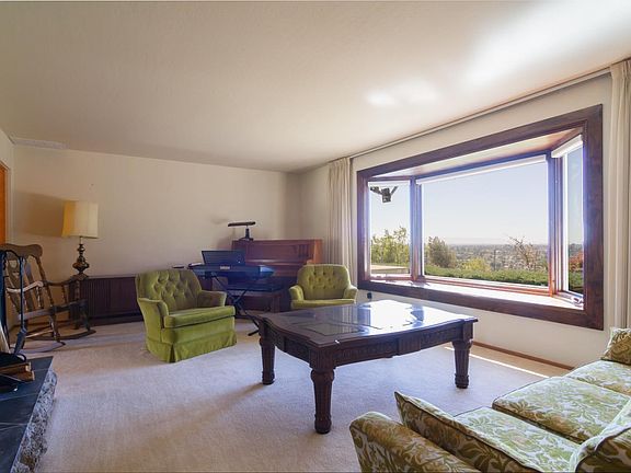 3rd image of 3443 Hickerson Dr