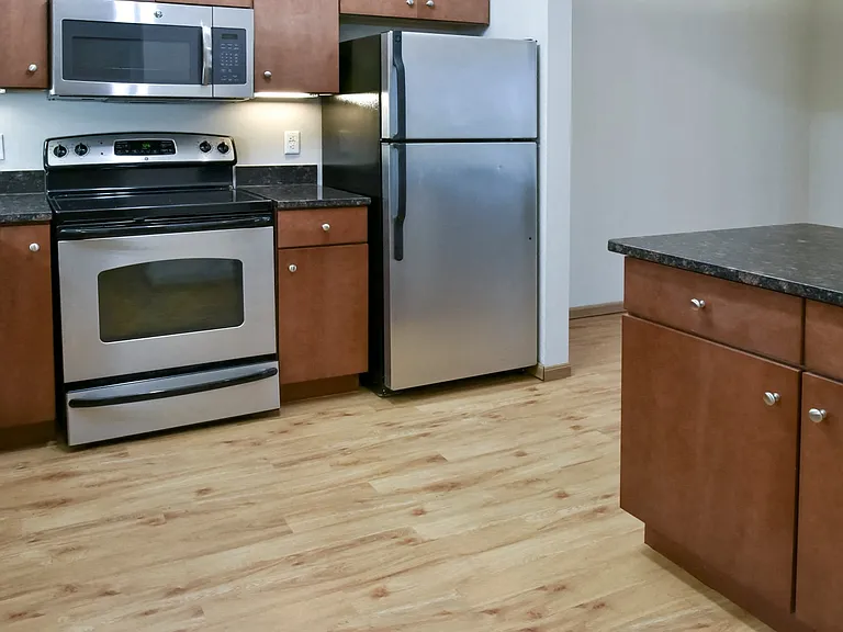 Cedar Pointe Townhomes — Photo 20