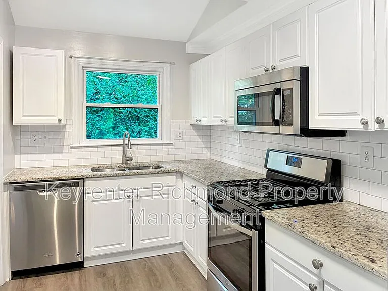 5112 Bethlehem Rd — Photo 5