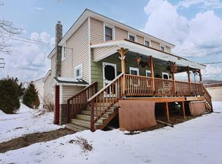 705 Water St, Robertsdale, PA 16674