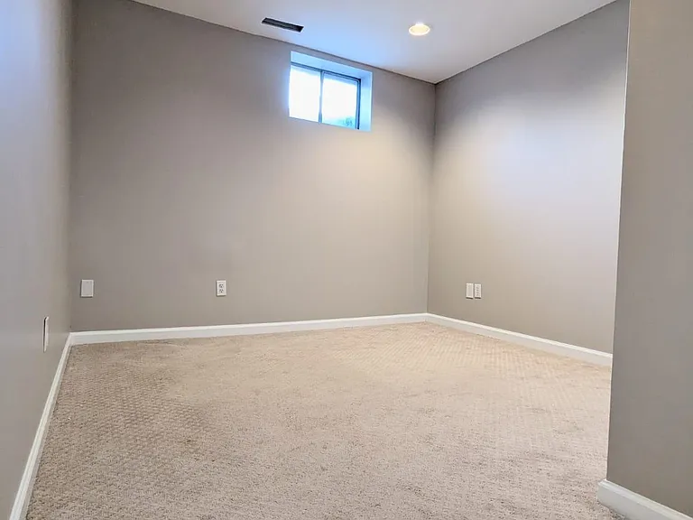 Additional office/bedroom in basement