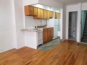 Rented by Chartwell Manhattan Realty