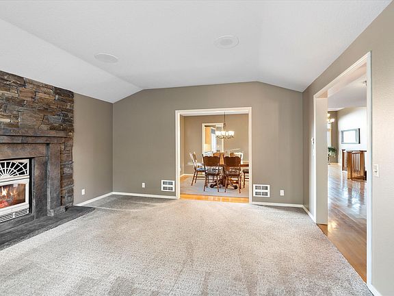 5th image of 125 Greenwood Hills Ln