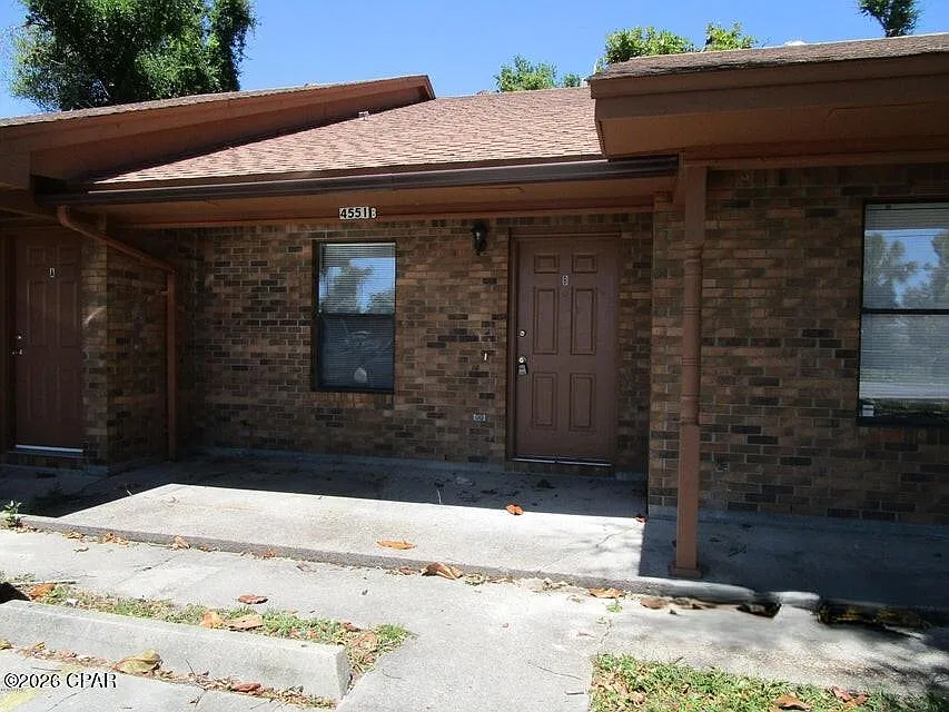 2 bed, 1150 sqft, $1,275 — Photo 1